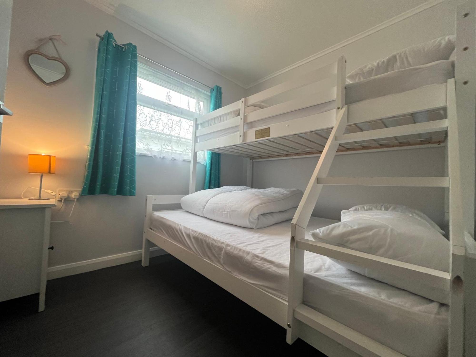 Macs Shack, California Sands, Scratby - Two Bed Chalet, Sleeps 5, Pet Friendly, Free Pool Passes Plus Linen And Towels Included Great Yarmouth Kültér fotó